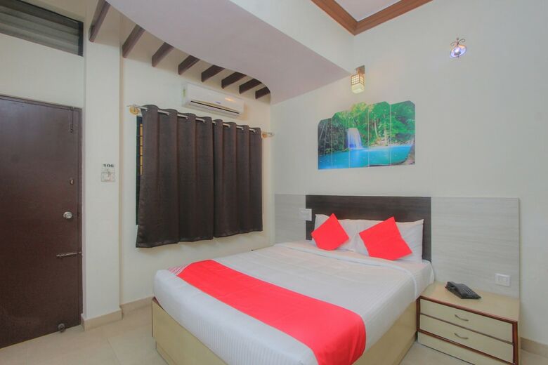 Hotel Oyo 16107 Rigel Residency