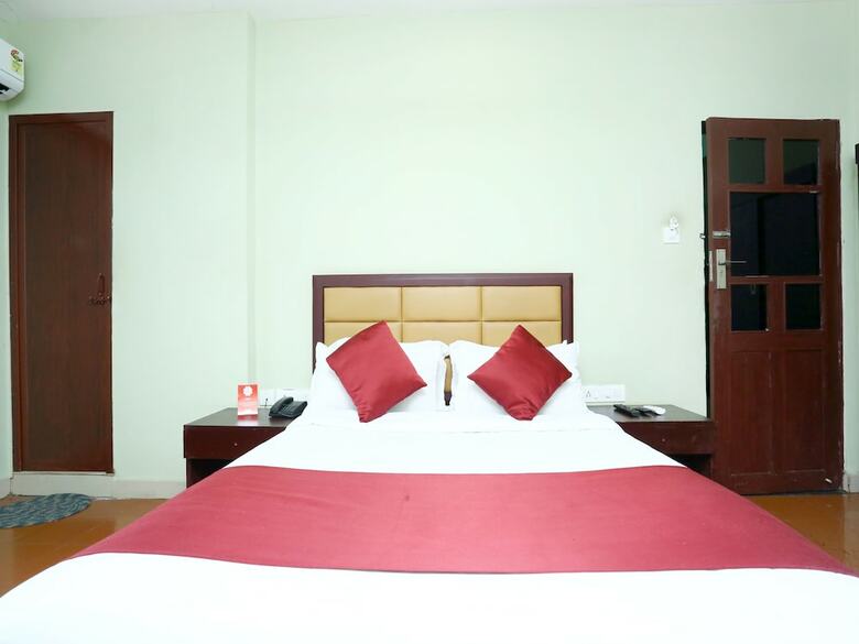 Hotel Oyo 15190 Select Residency