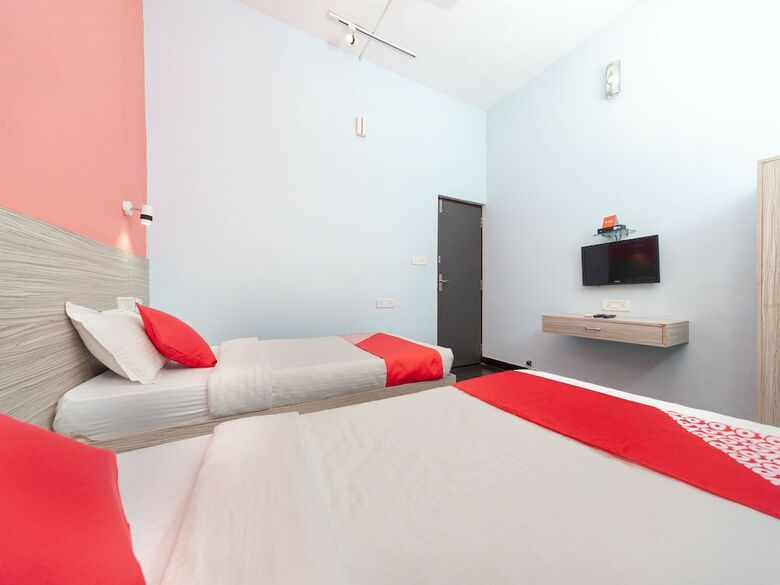 Hotel Oyo 16117 Grace Residency