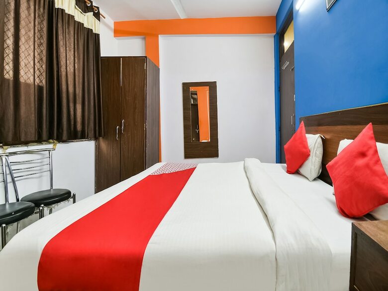 Hotel Oyo 16170 Bansiya Palace