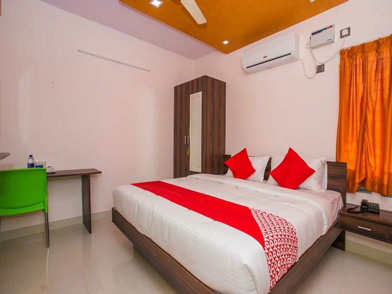 Hotel Oyo 16990 Pratham Presidency