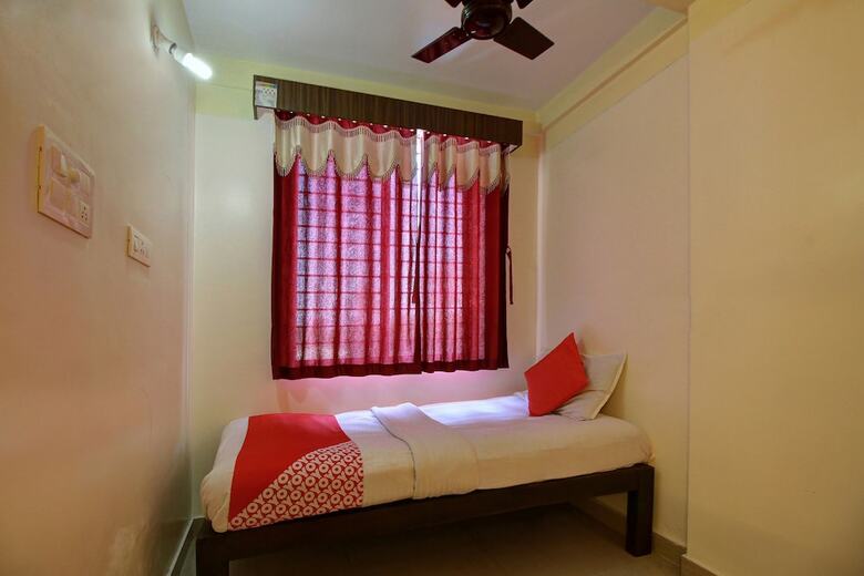 Hotel Oyo 3615 Rsb Residency