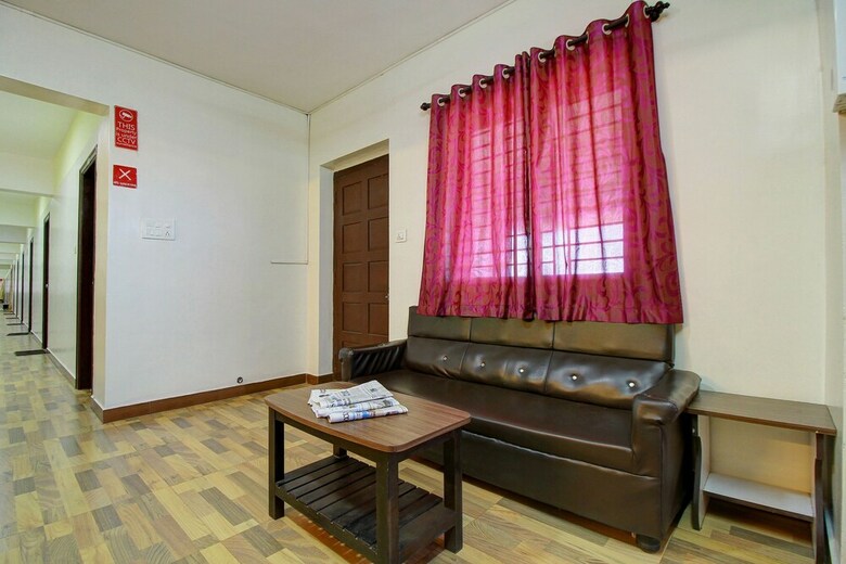 Hotel Oyo 3615 Rsb Residency