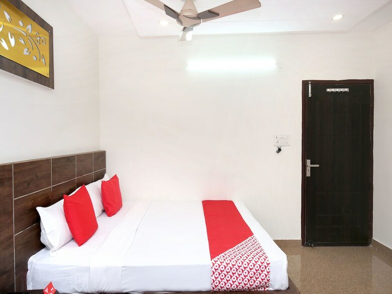 Oyo 16763 Hotel True Man
