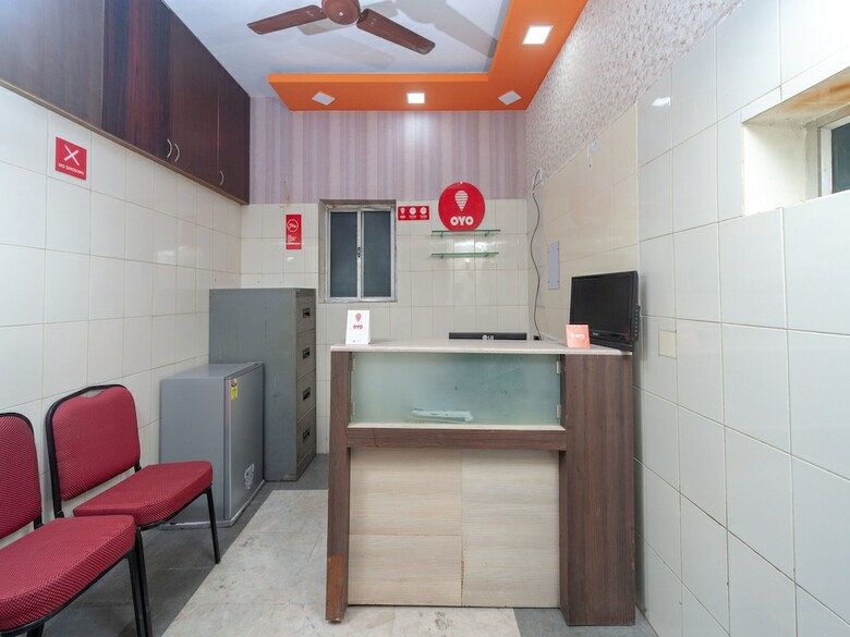 Apartamentos Oyo 16596 Akash Inn Elite
