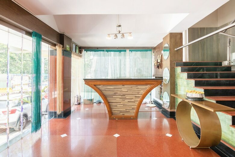 Oyo 3778 Hotel Pulkeshi