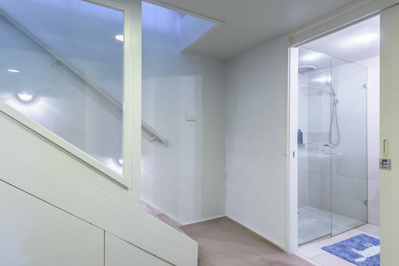 Exquisite 4 Bedroom House With Pool