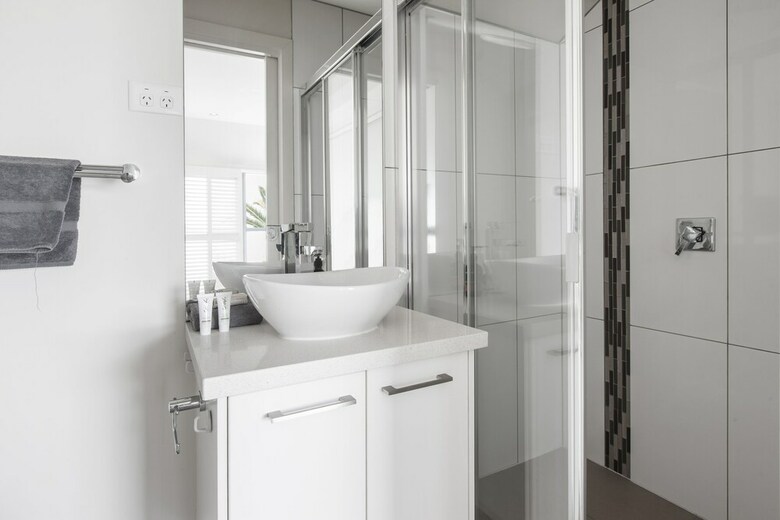 The Jetty Beach Apartment By Ready Set Host