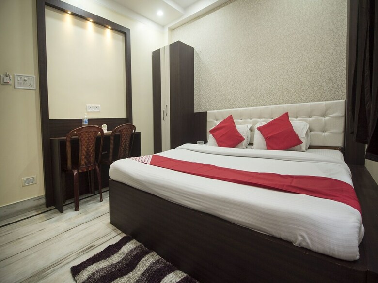 Hotel Oyo 17216 Classic Lodge