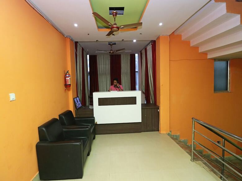 Hotel Oyo 15568 Khandagiri Guest House