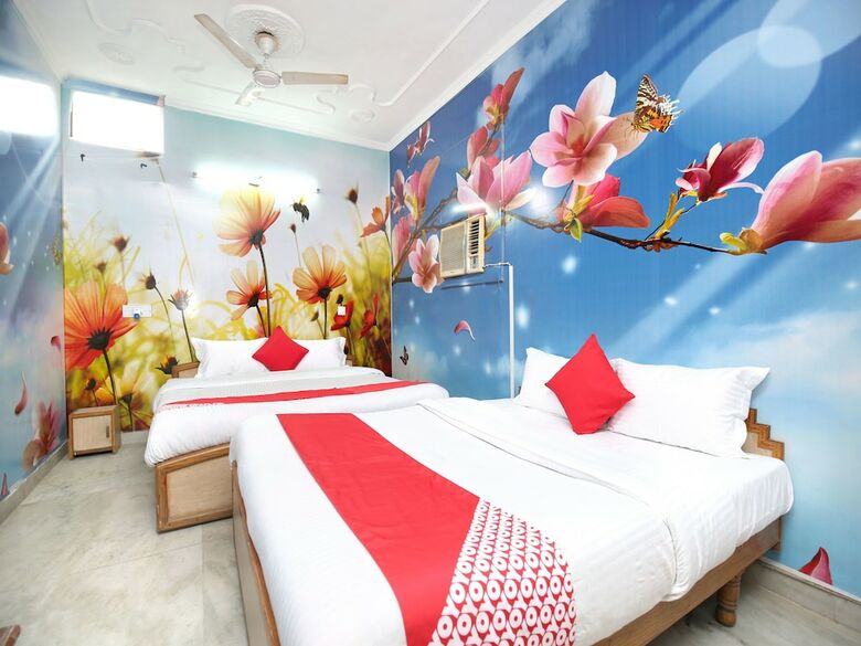 Oyo 16736 Hotel Hm Crystal