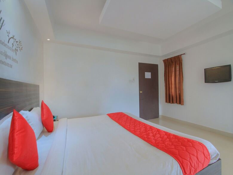 Hotel Oyo 16965 Jia Stays