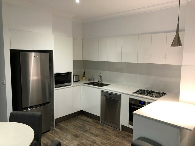 Apartamentos Nouveau On Young