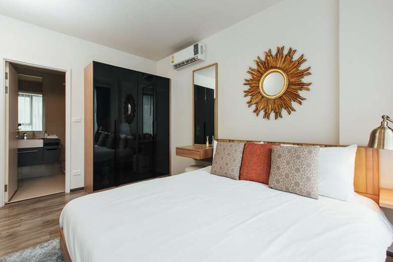 The Deck Patong By Favstay