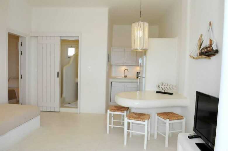 Hotel Sarakiniko View Studios