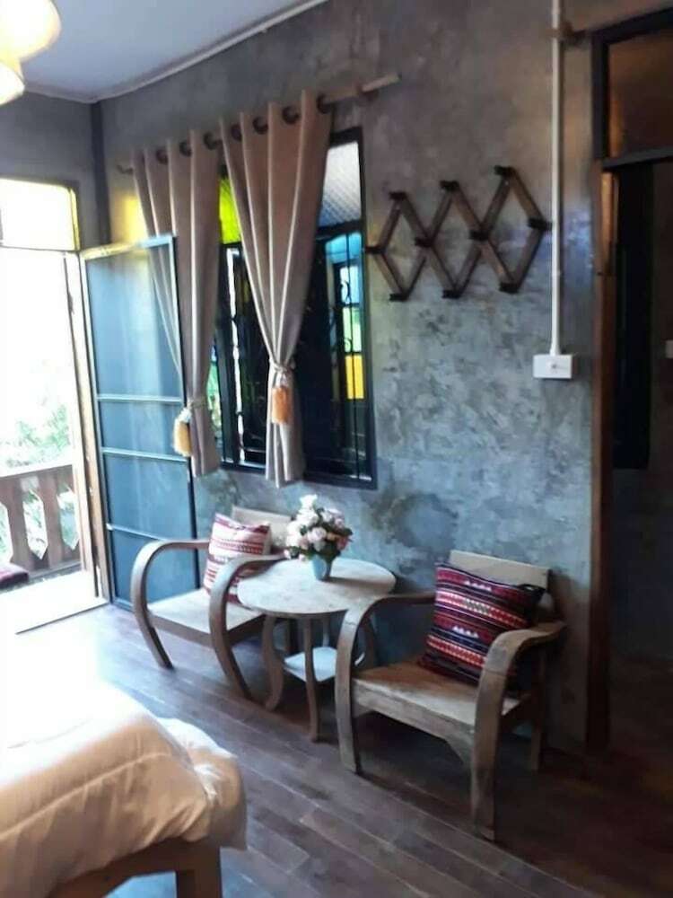 Hostal Baan Chiang Mai Hostel - Adults Only