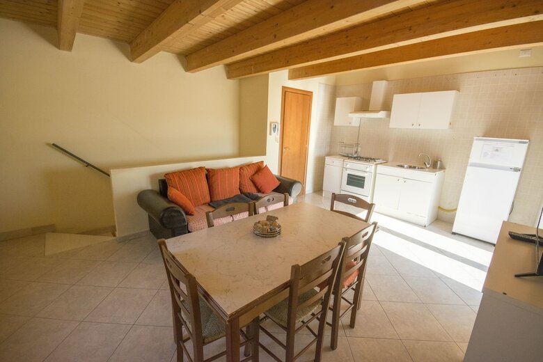 Hotel Suites And Apartment