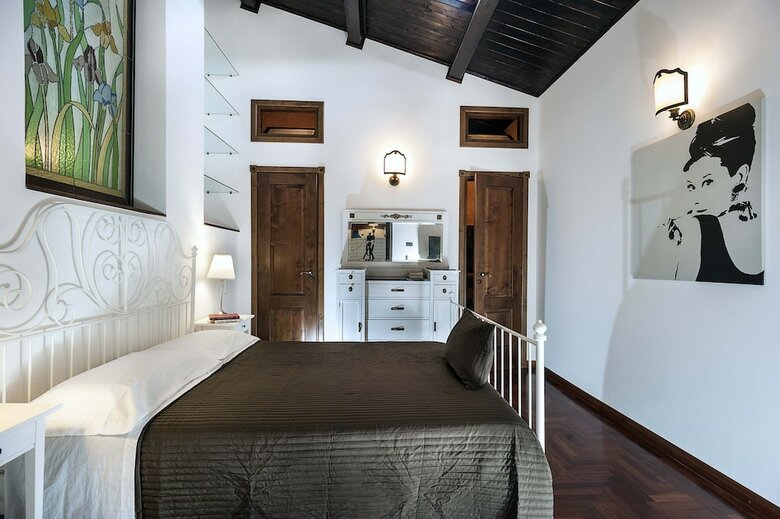 Villa Carolina