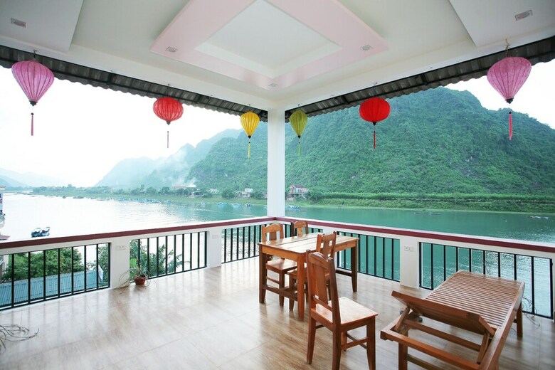 Hotel Funny Monkeys Homestay