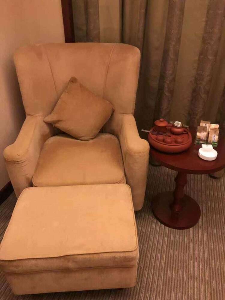 Yiyang Huatian Hotel