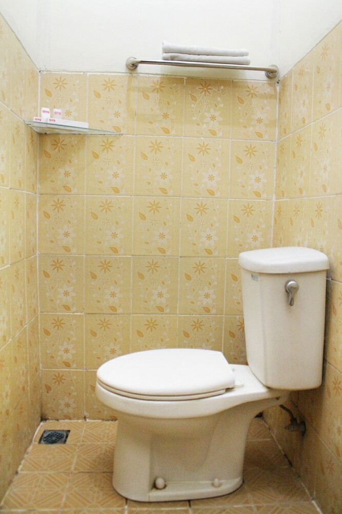 Hostal Oyo 145 Wisma Syariah Cmc