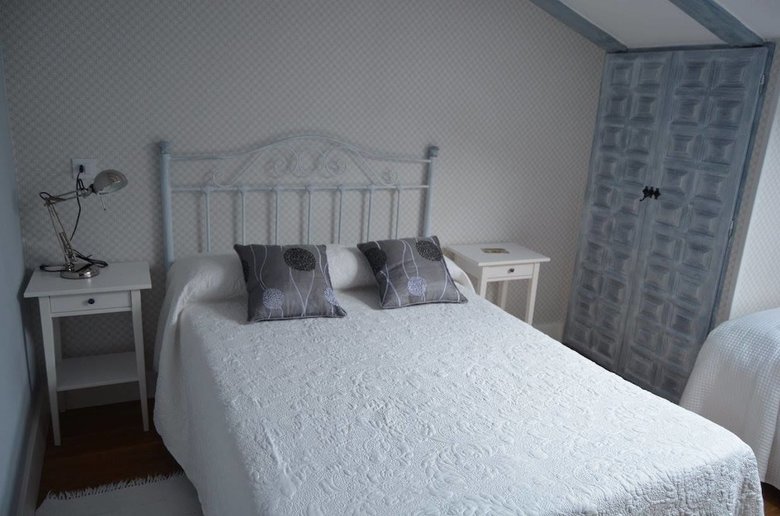 Pension Posada Real La Monta�esa