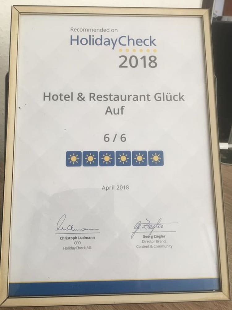 Hotel Gl�ck Auf