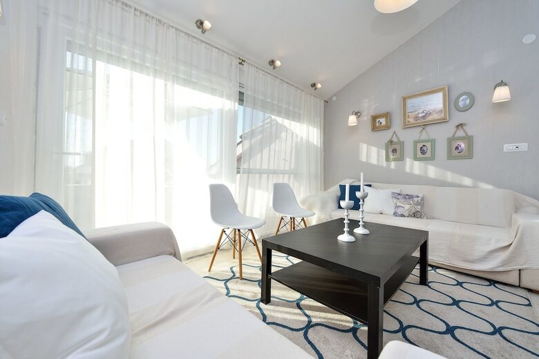 Villa Apartments Levante