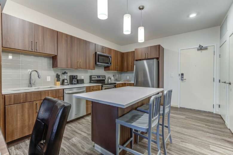Apartamentos Global Luxury Suites University Circle
