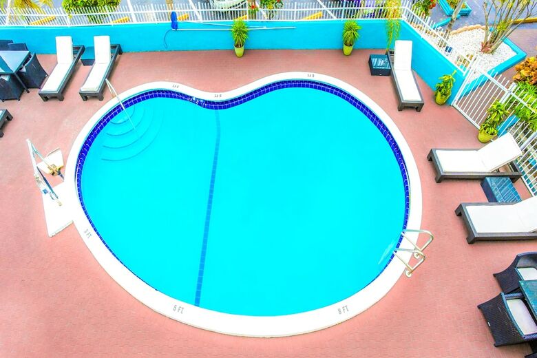 Ocean Reef Hotel