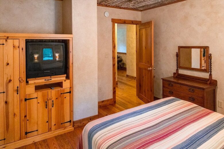 Posada Ruidoso Lodge Cabins