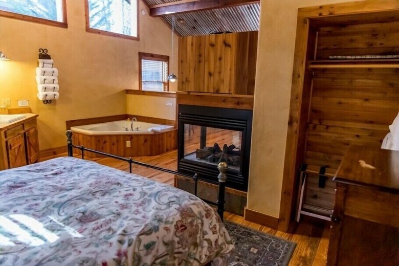 Posada Ruidoso Lodge Cabins