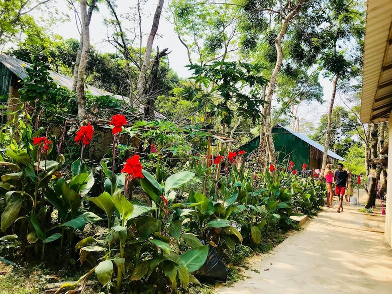 Hostal Yellow Moon M23 Hostel