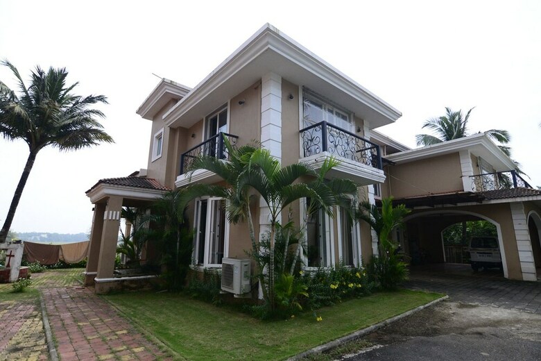 Tripthrill Costa Del Sol 5bhk Villa
