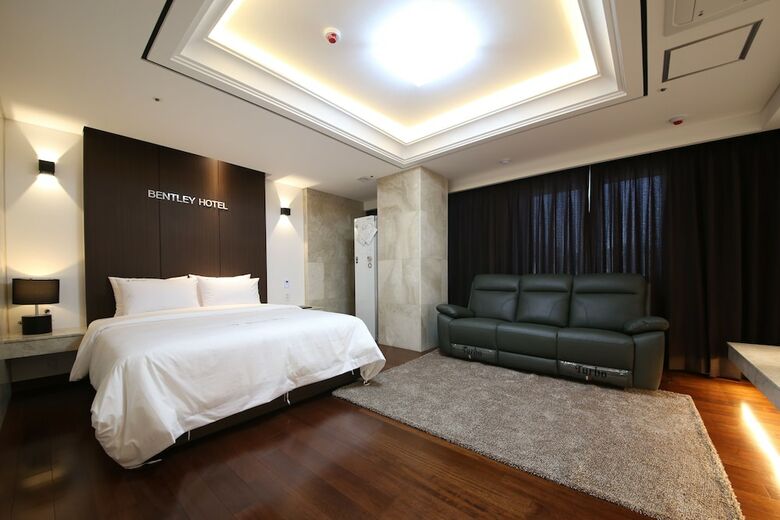 Bentley Hotel Chungjang