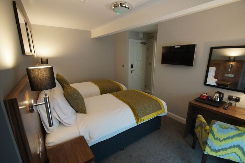 New Park Hotel