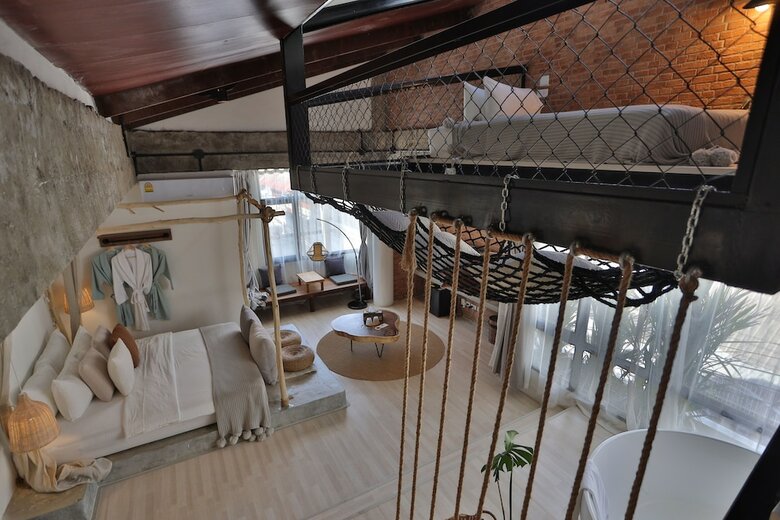 Yolo Bangkok Hotel