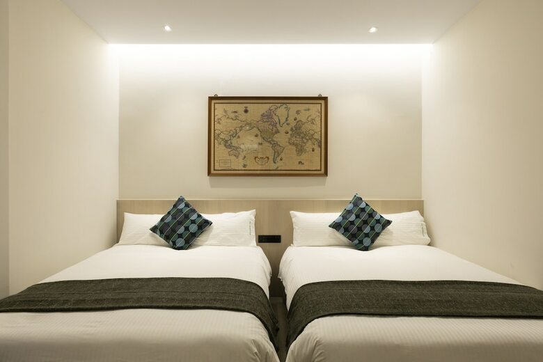 Hotel Meander 1948 Hostel - Taipei Main Station