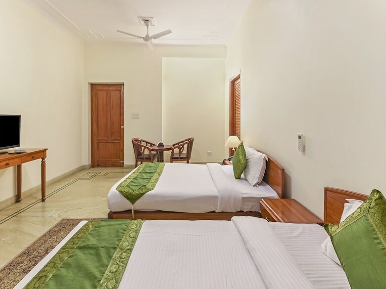 Hotel Treebo Trip The Nest Corporate