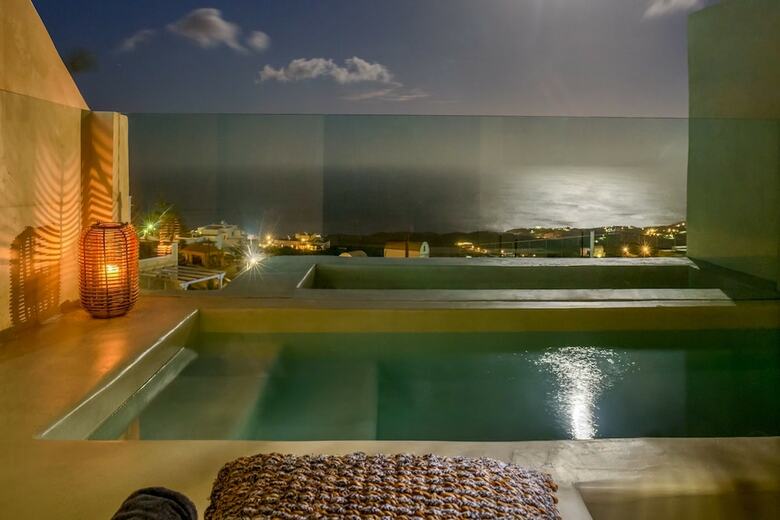 Bed & Breakfast Divelia East