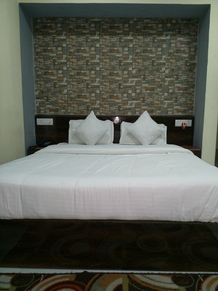 Hotel Tropical Suites