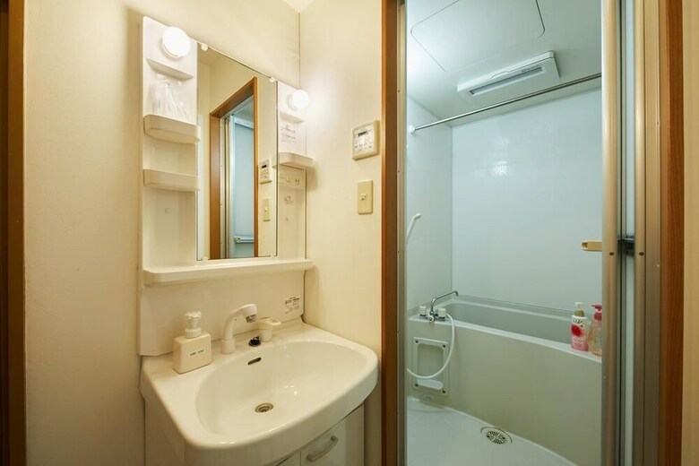 Gojo Goemon Apartment