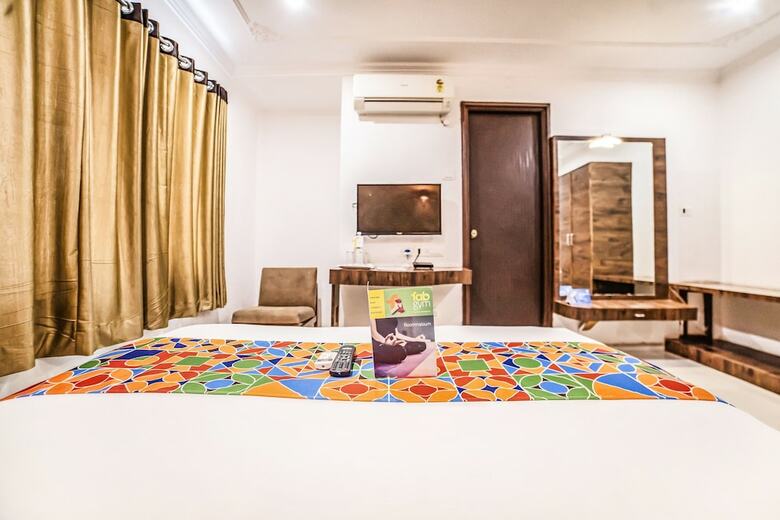 Fabhotel The Leaf Aurangabad Airport