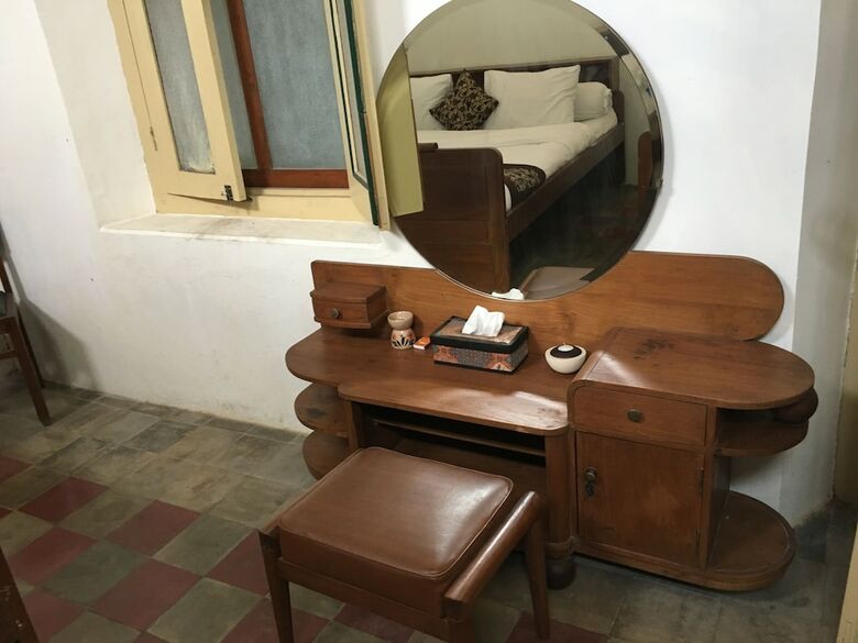 Hotel Ndalem Natan Royal Heritage