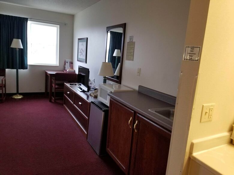 Hotel Bilmar Inn & Suites Dell Rapids