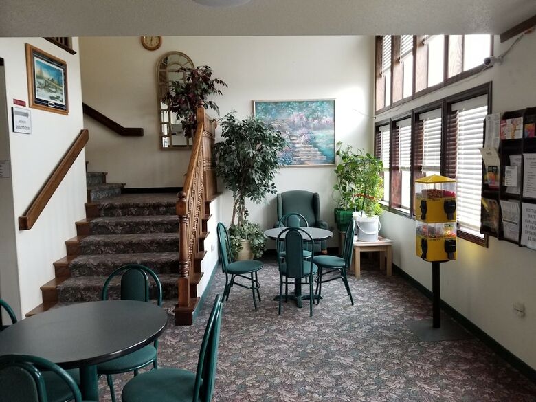 Hotel Bilmar Inn & Suites Dell Rapids