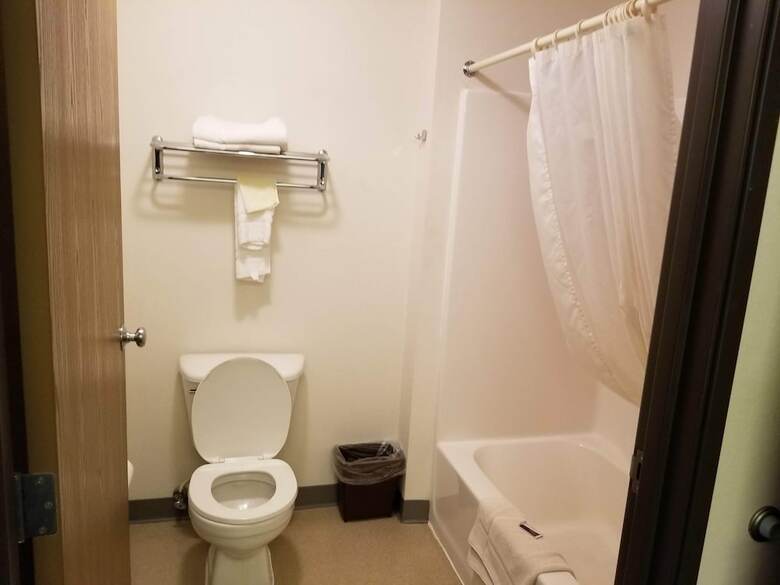 Hotel Bilmar Inn & Suites Dell Rapids