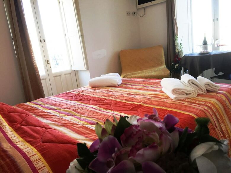 Hotel Plaza Rooms Avola