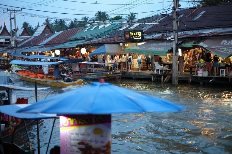 Hotel Vayla Samran 2 Amphawa Floating Market