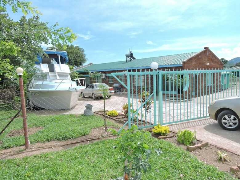 Hotel Luna Lodge